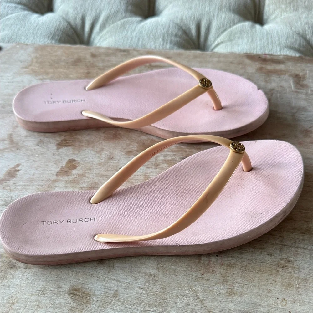 Tory Burch cream and Pink Sandals women’s‎ 6